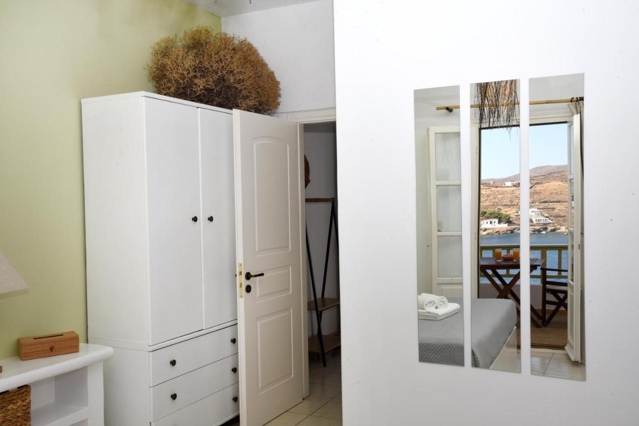 Nefeli Kythnos Loutrá