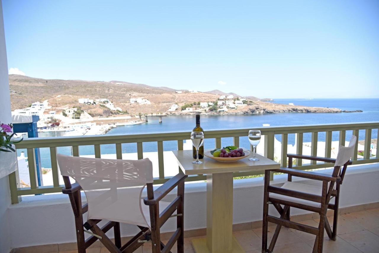 Nefeli Kythnos * Loutrá